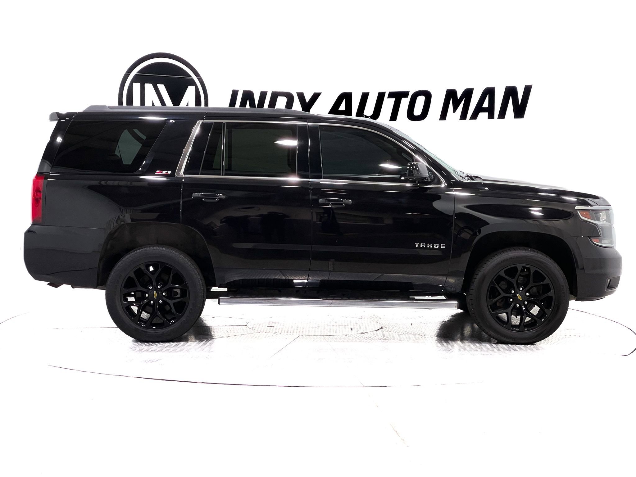 Used 2016 Chevrolet Tahoe LT w/ Off-Road Package AWD/4WD image 3