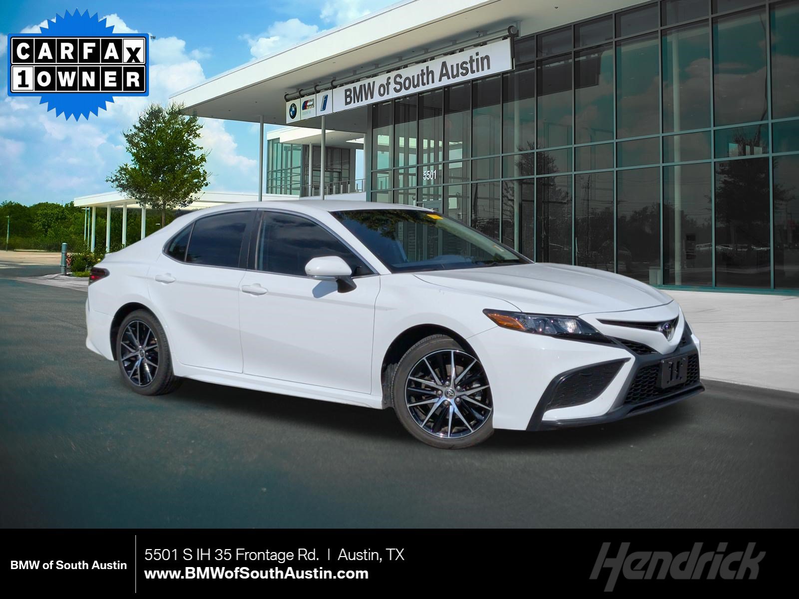 Used 2022 Toyota Camry SE w/ Carpet Mat Package (TMS) FWD image 1