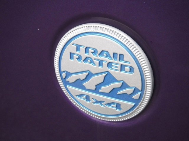 Used 2023 Jeep Wrangler Unlimited Sahara w/ Cold Weather Group image 5