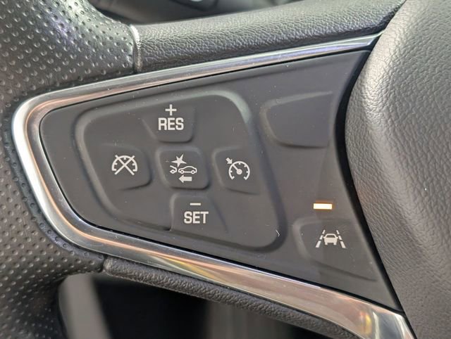 Used 2020 Chevrolet Equinox LS image 15