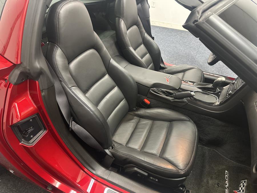 Used 2008 Chevrolet Corvette Coupe w/ Preferred Equipment Group image 19