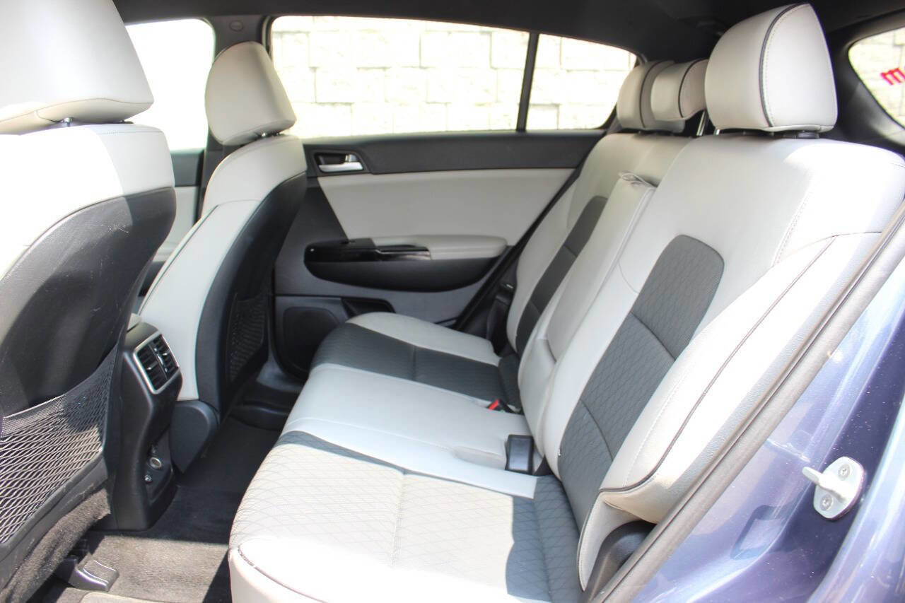 Used 2018 Kia Sportage EX w/ EX Sport Appearance Package image 14