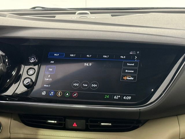 Used 2023 Buick Envision Avenir image 29