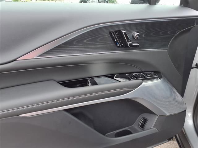 New 2025 Cadillac Lyriq Sport image 16