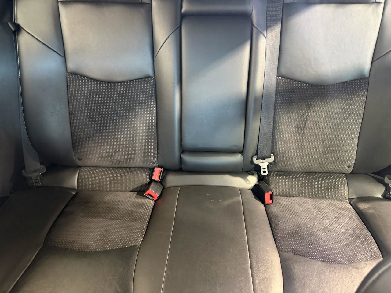Used 2012 Chrysler 200 S FWD image 25