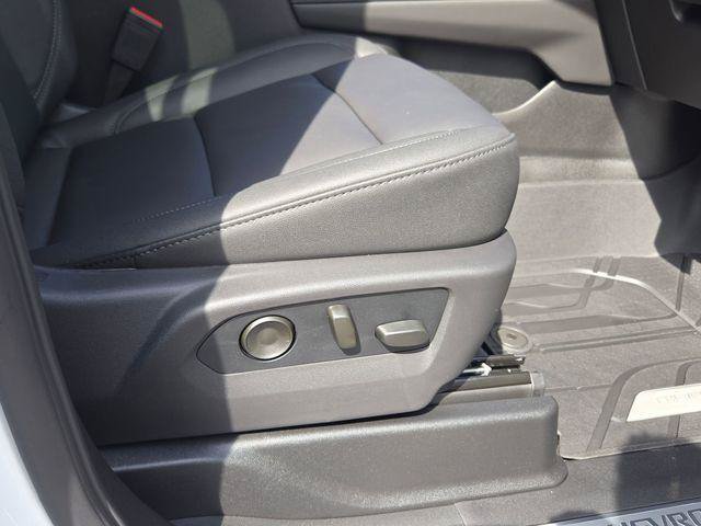 New 2026 Chevrolet Tahoe LT w/ Comfort Package AWD/4WD image 7