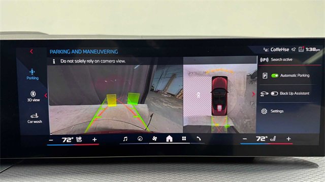 Used 2025 BMW M440i Convertible image 37