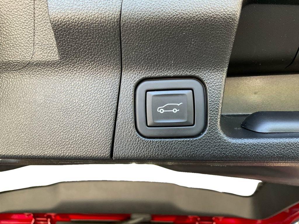 Used 2023 GMC Acadia SLE w/ Driver Convenience Package AWD/4WD image 31