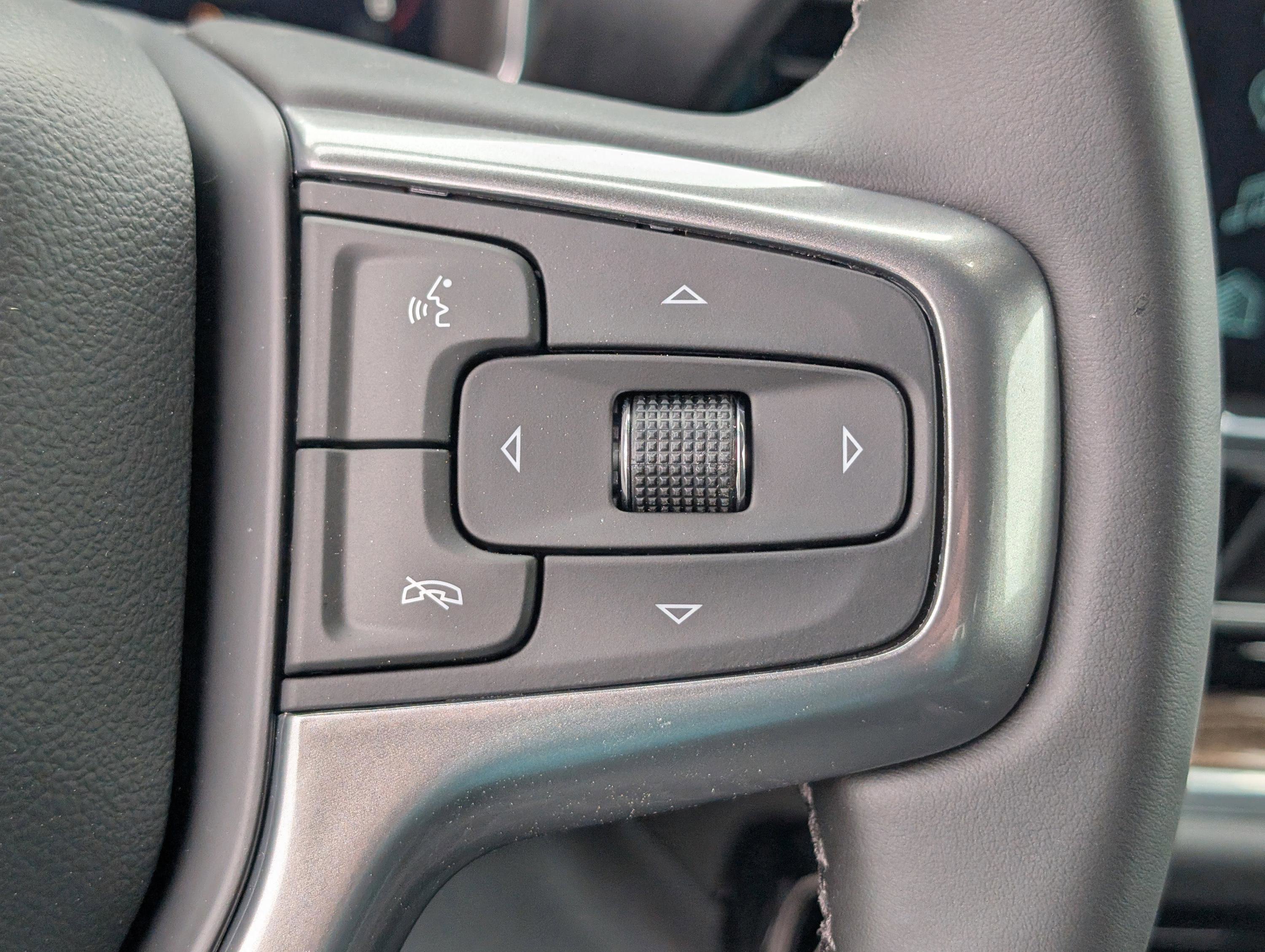 New 2026 Chevrolet Silverado 1500 LT w/ Z71 Off-Road Package AWD/4WD image 19