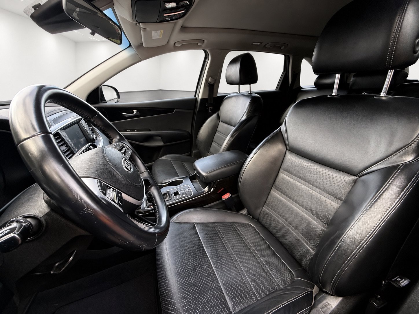 Used 2020 Kia Sorento EX AWD/4WD image 16