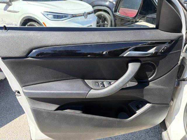 Used 2018 BMW X2 sDrive28i FWD image 10
