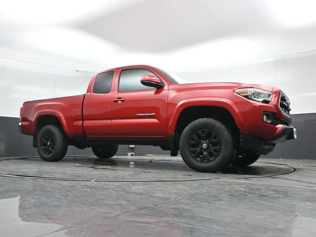Used 2016 Toyota Tacoma SR5 w/ SR5 Appearance Package (SN) AWD/4WD image 31