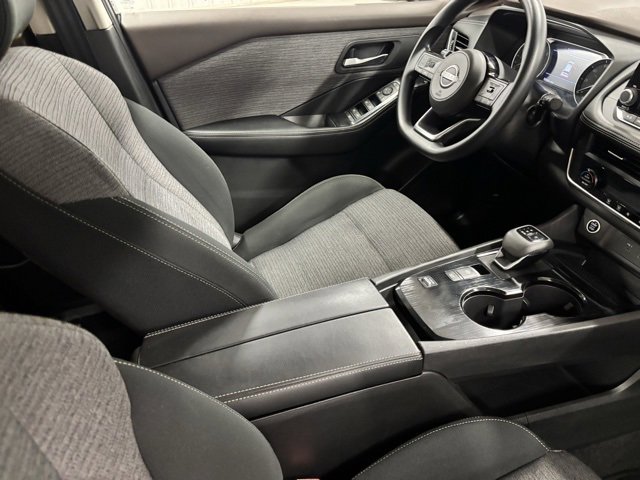 Used 2023 Nissan Rogue SV image 20