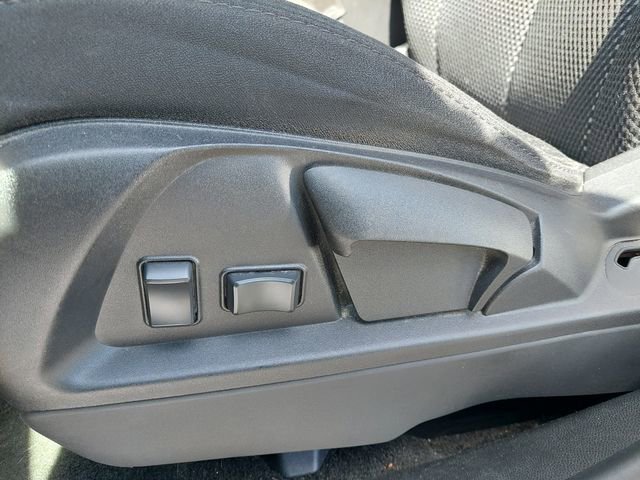 Used 2017 Chevrolet Equinox LT image 18