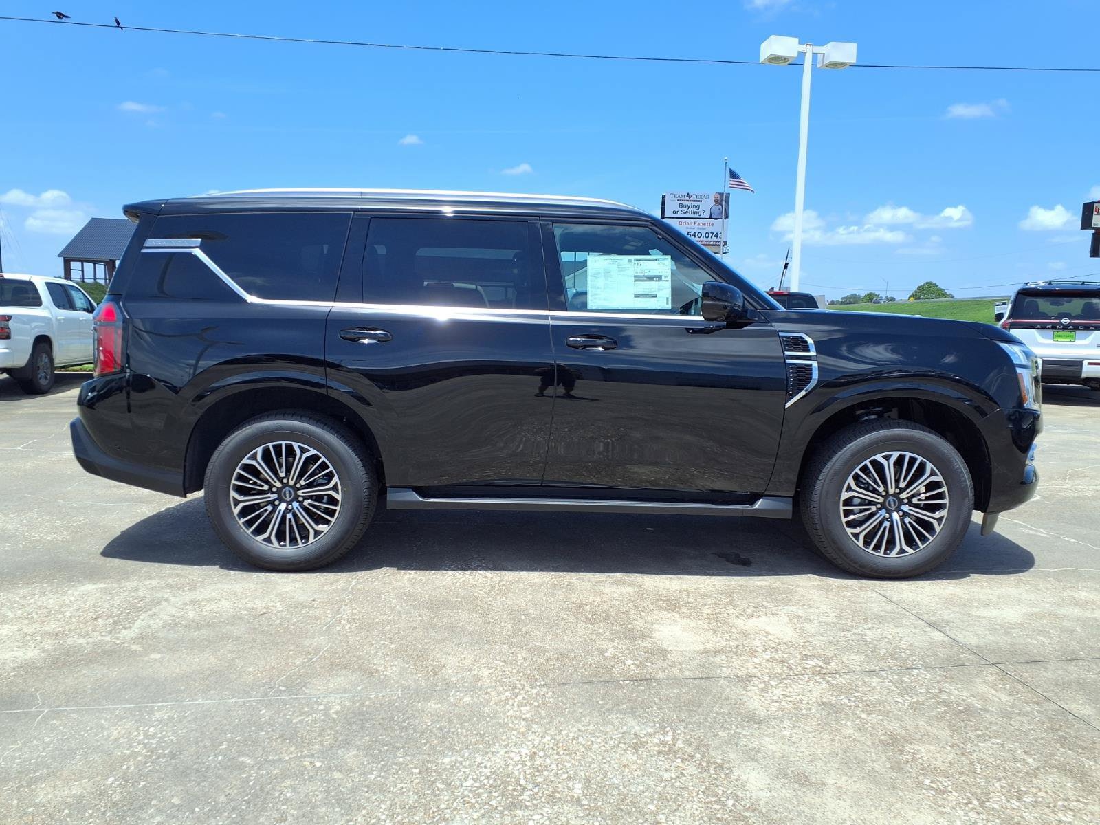 New 2026 Nissan Armada Platinum AWD/4WD image 8
