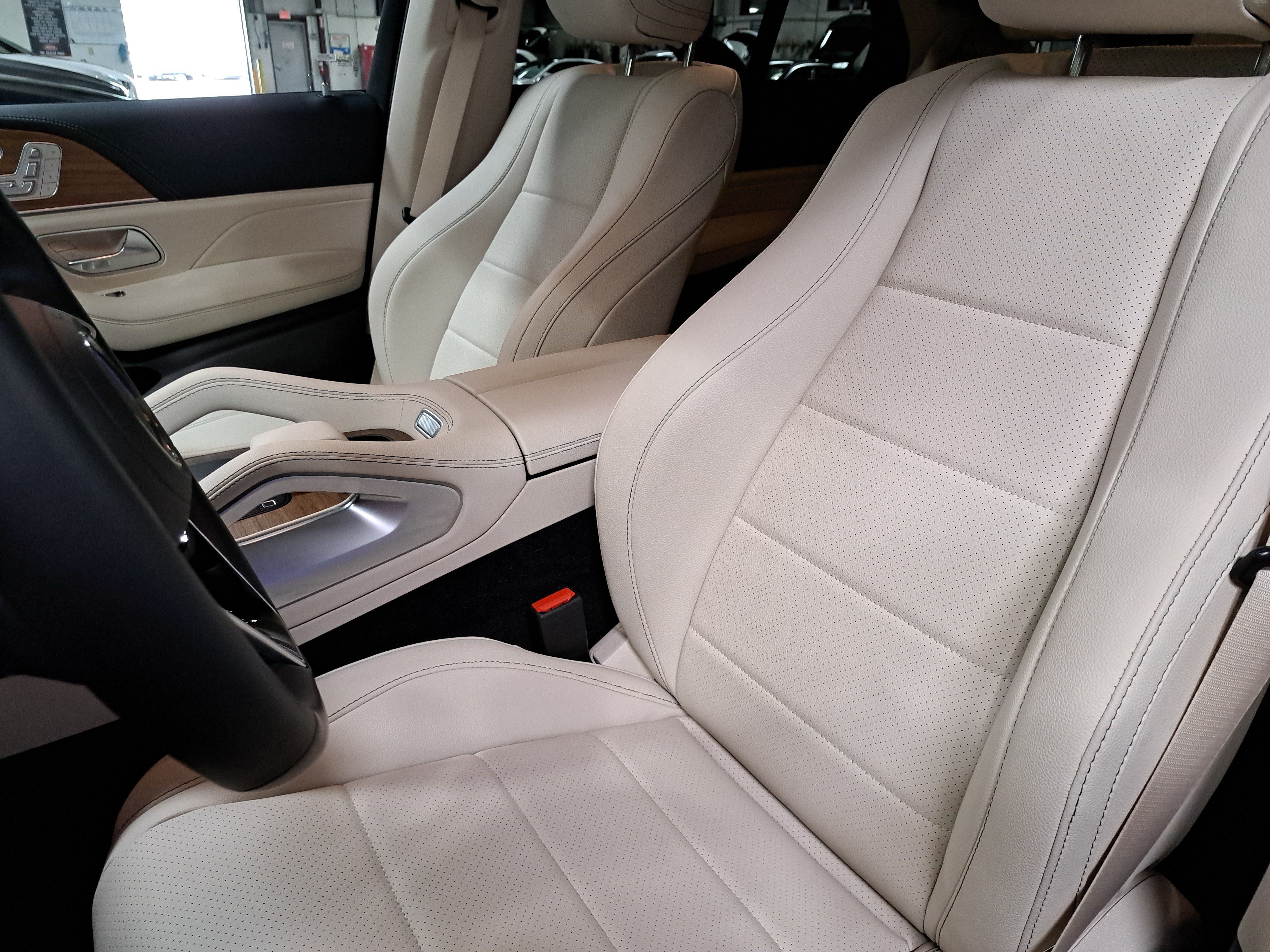 Used 2026 Mercedes-Benz GLE 450 4MATIC image 17