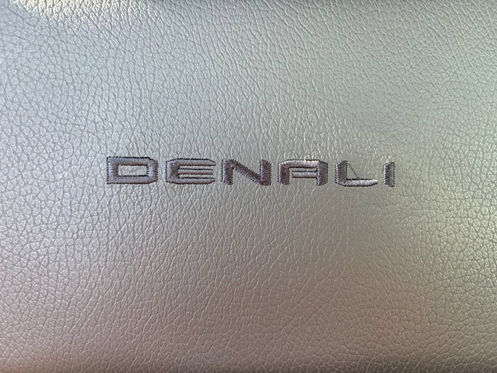 Used 2023 GMC Sierra 1500 Denali w/ Denali Reserve Package AWD/4WD image 29