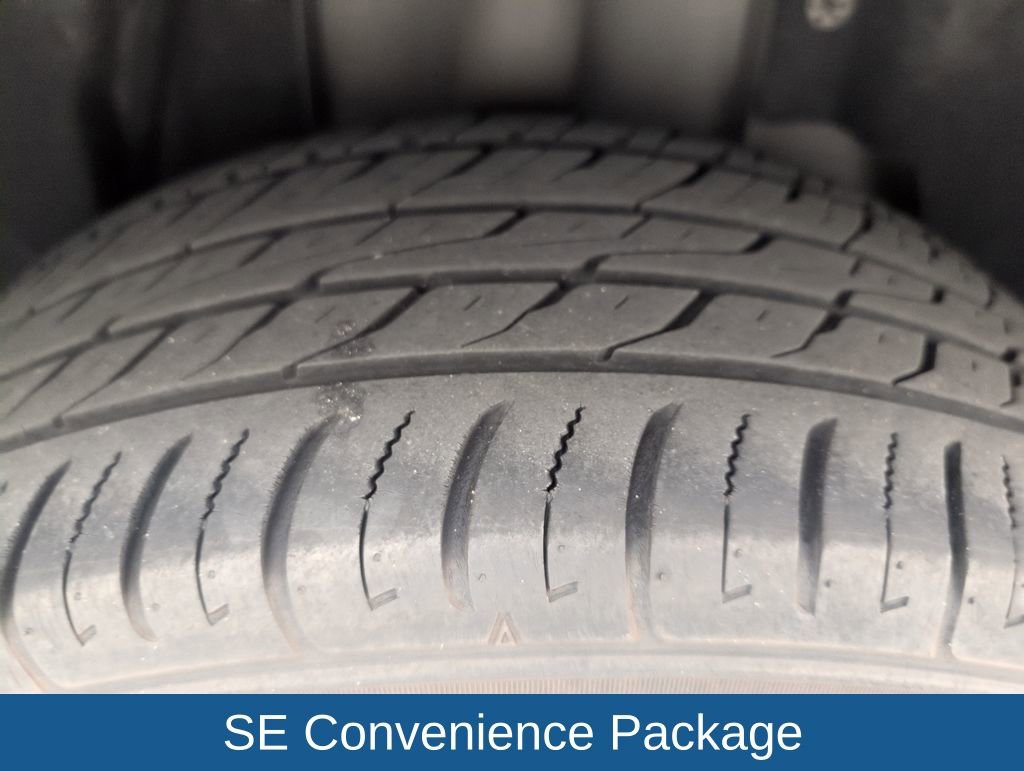 Used 2014 Ford Escape SE w/ Equipment Group 201A image 20