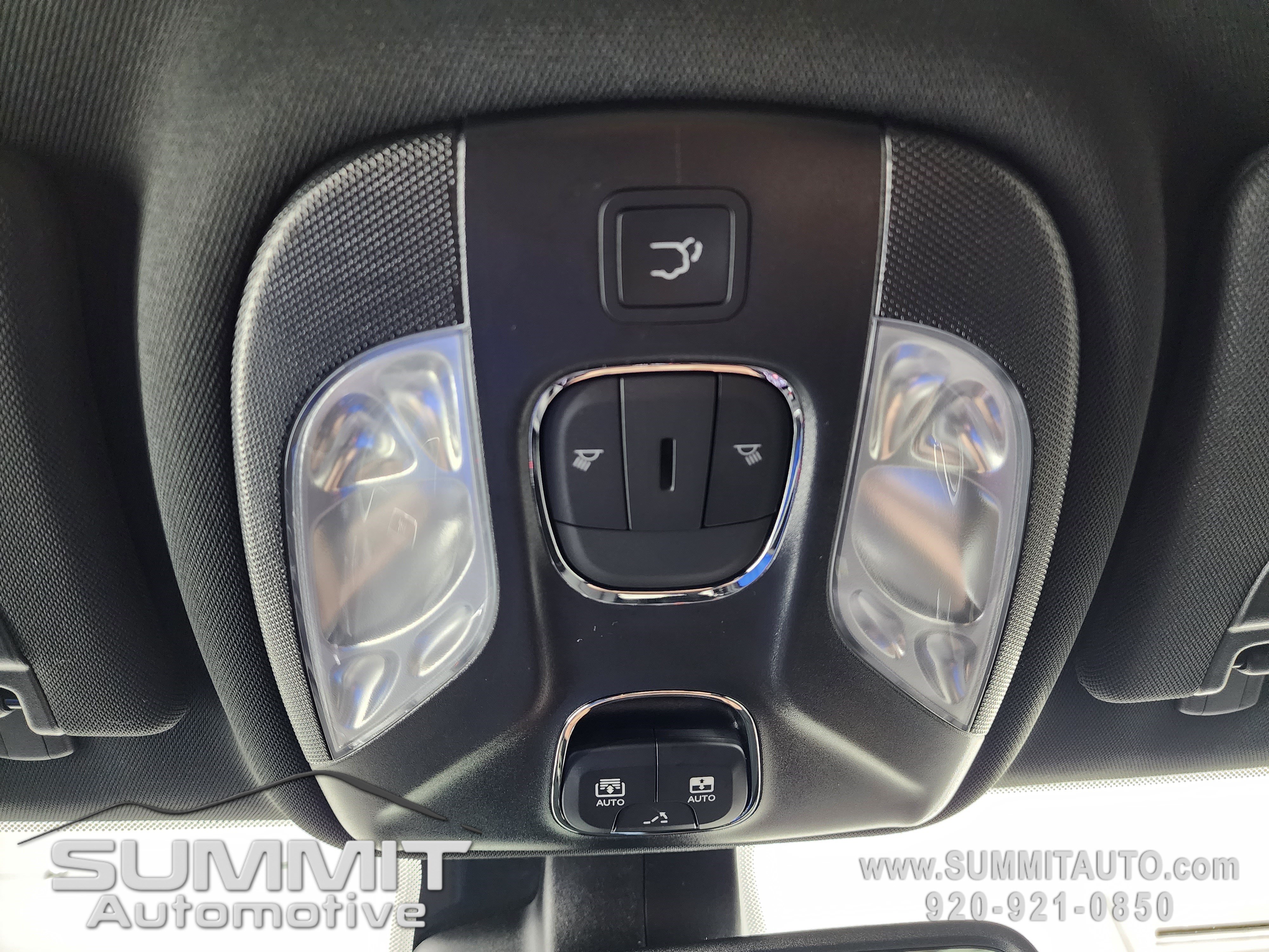 New 2026 Jeep Compass Latitude w/ Sun and Sound Group AWD/4WD image 60
