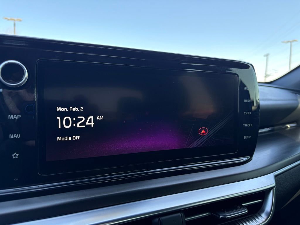 Used 2024 Kia K5 GT image 16