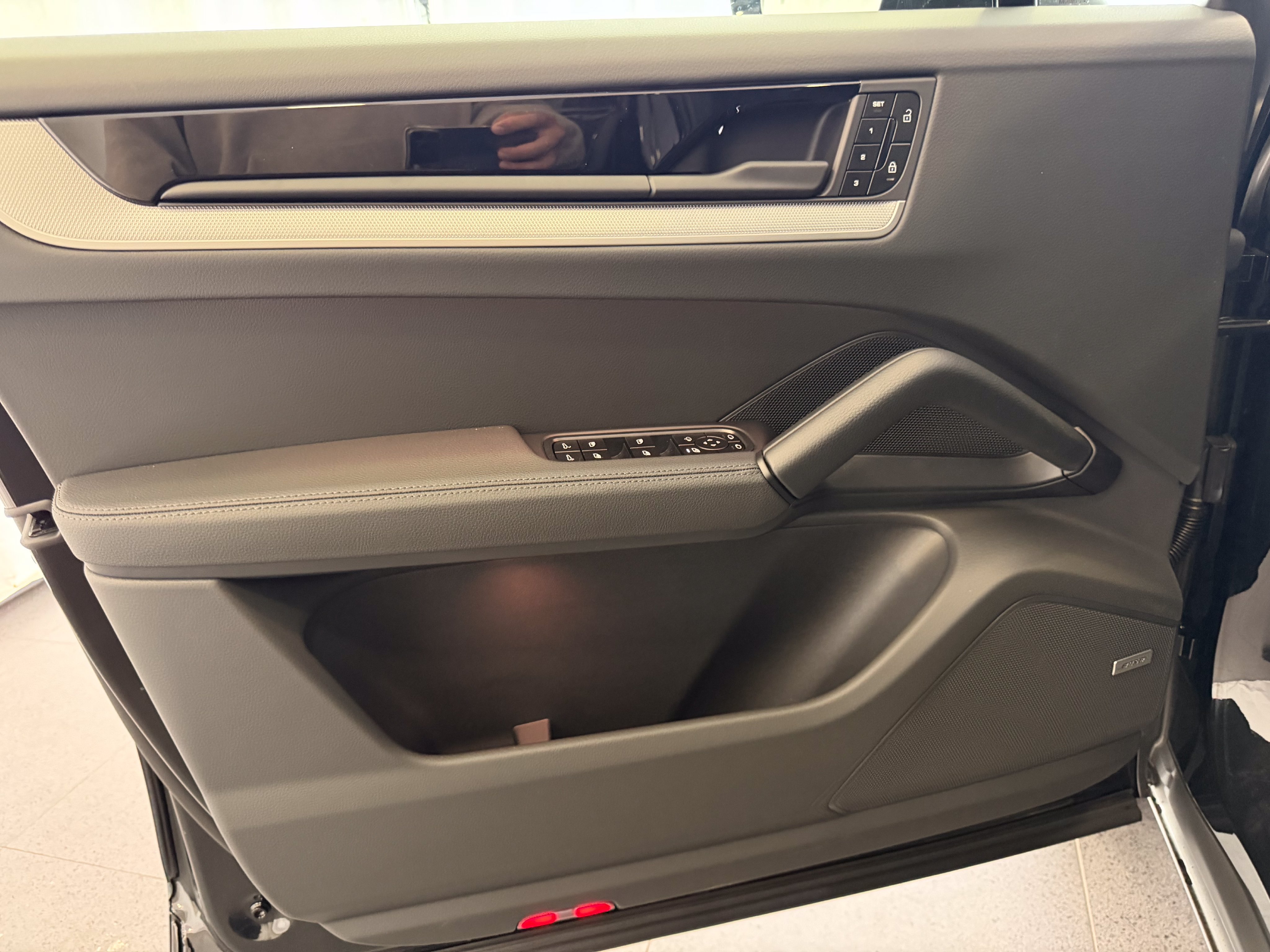 New 2027 Porsche Cayenne S AWD/4WD image 15