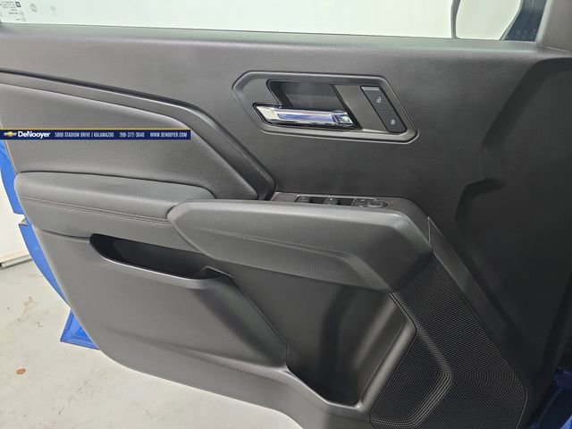 Used 2023 Chevrolet Colorado LT w/ LT Convenience Package III image 25