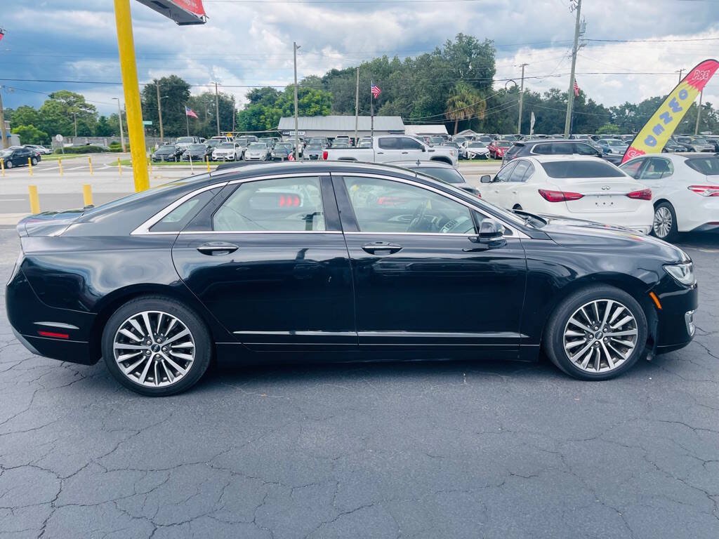 Used 2019 Lincoln MKZ Reserve FWD image 14