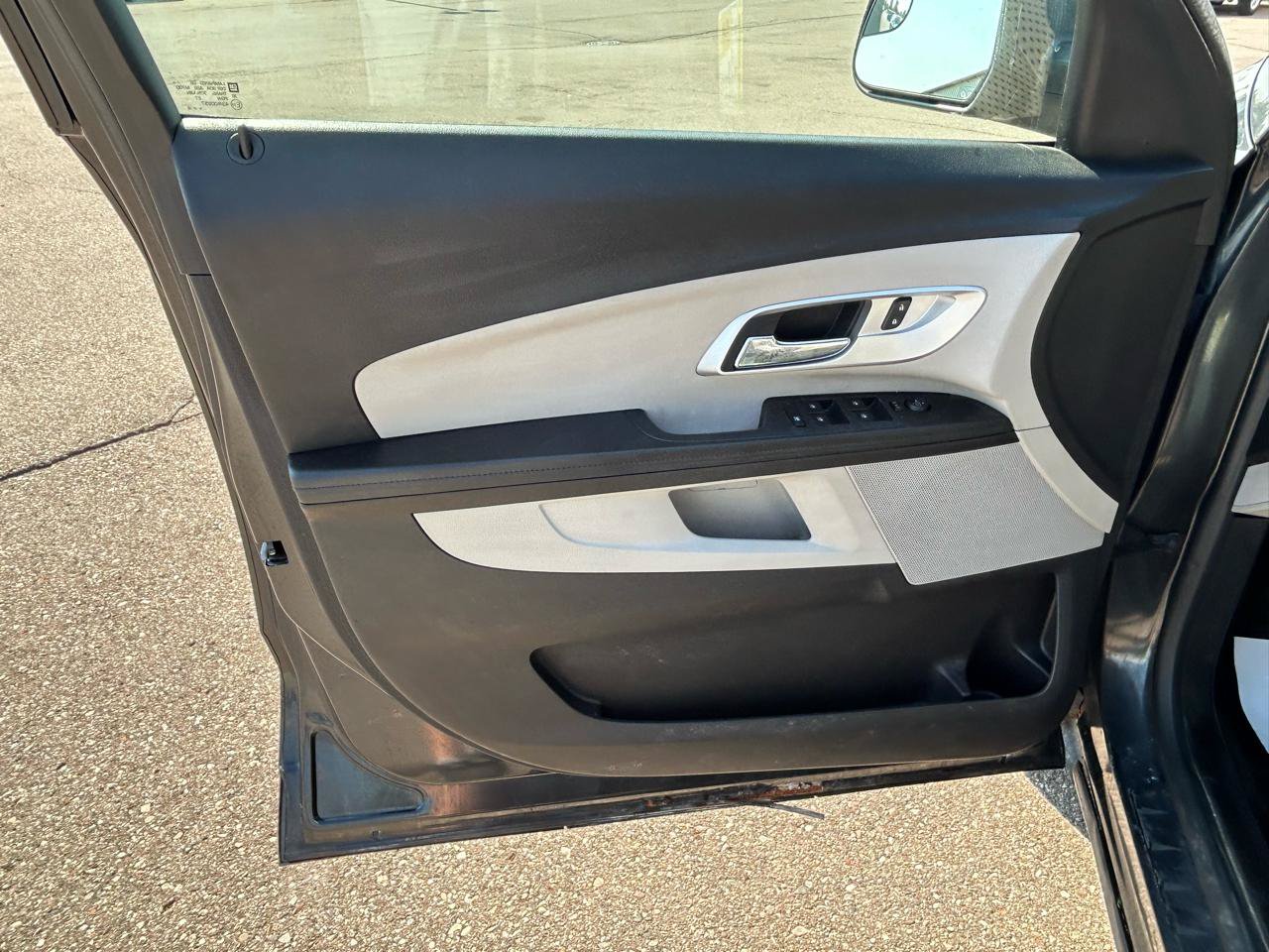 Used 2014 Chevrolet Equinox LS FWD image 14