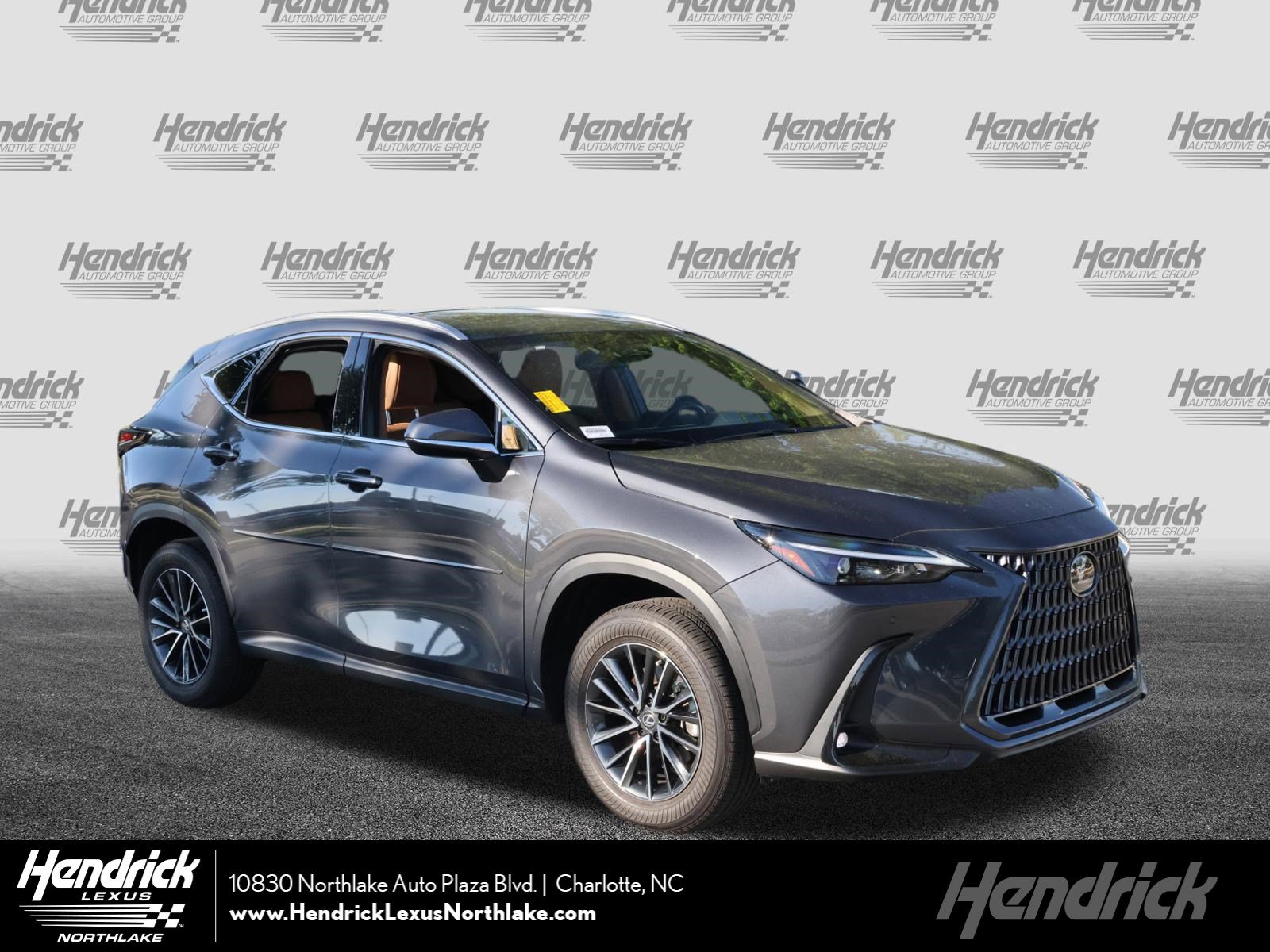 Used 2025 Lexus NX 250 FWD w/ Towing Package (2000 Lbs) image 1