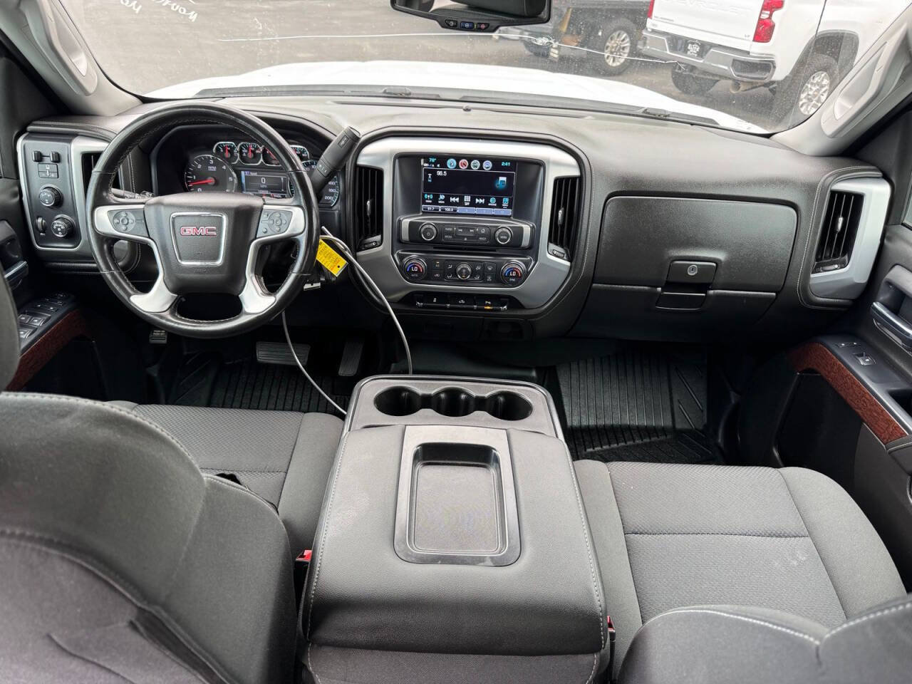 Used 2019 GMC Sierra 2500 SLE AWD/4WD image 17