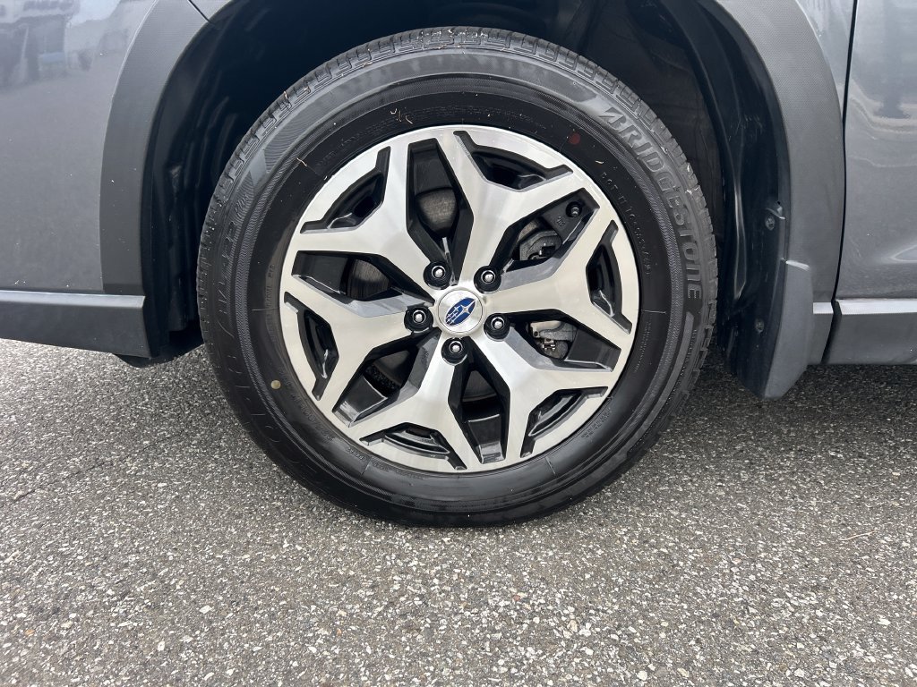 Certified 2023 Subaru Forester Premium AWD/4WD image 25