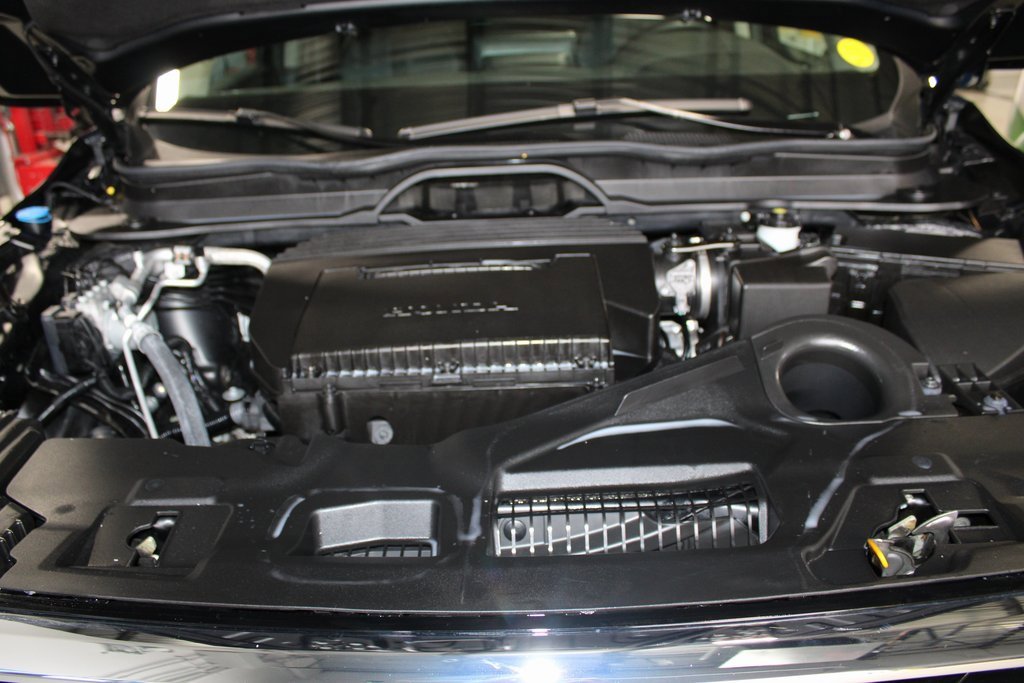 Used 2025 Honda Pilot Touring image 15