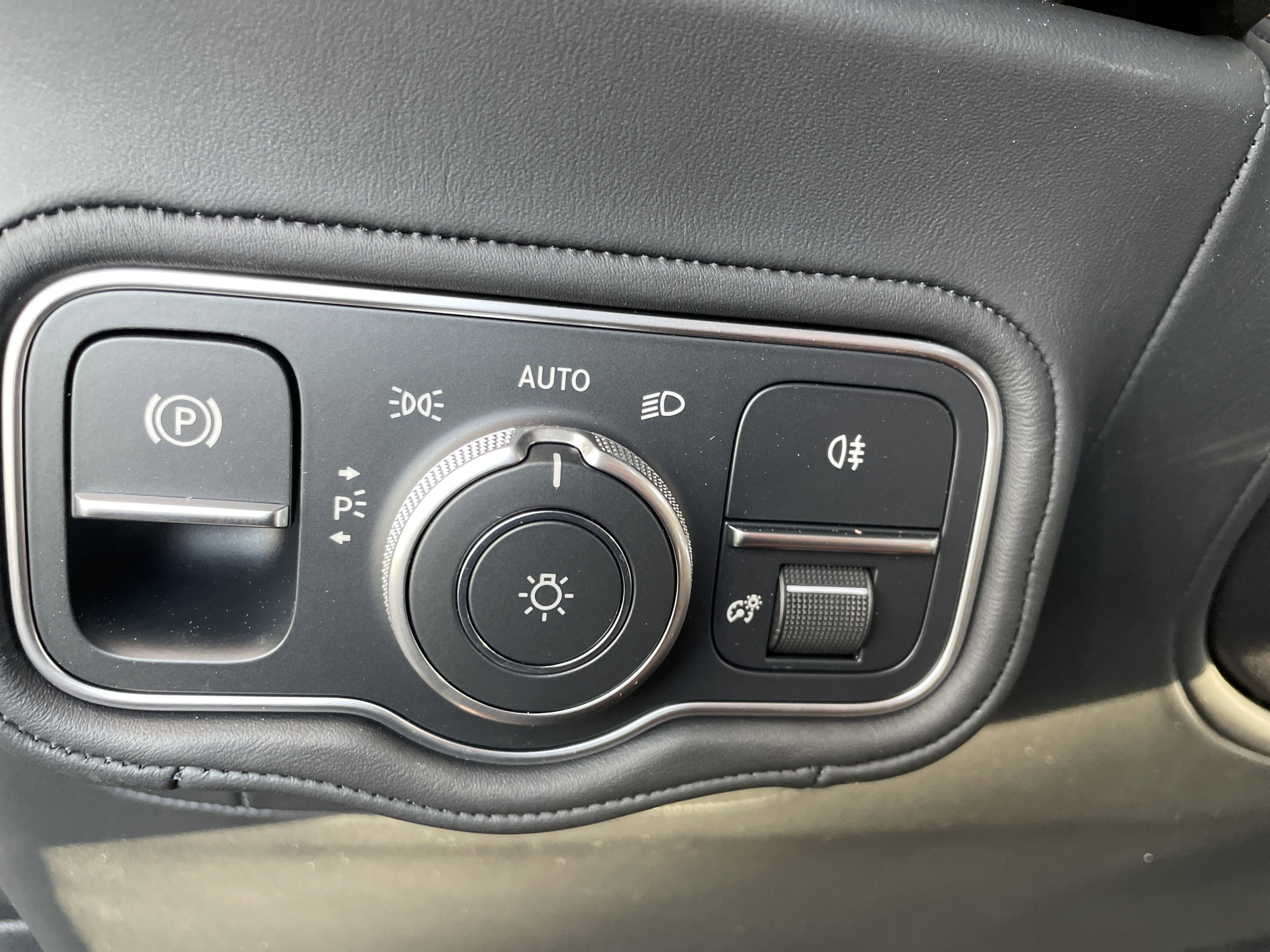 New 2026 Mercedes-Benz G 580 w/ EQ Technology image 17