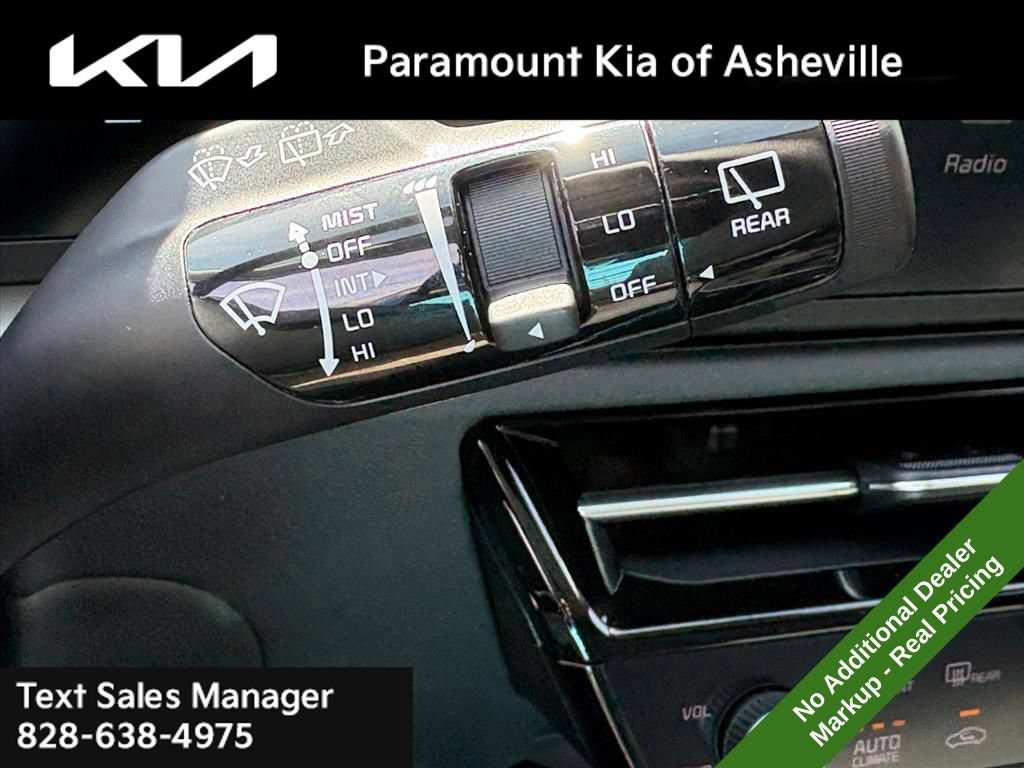 New 2026 Kia Niro LX FWD image 24