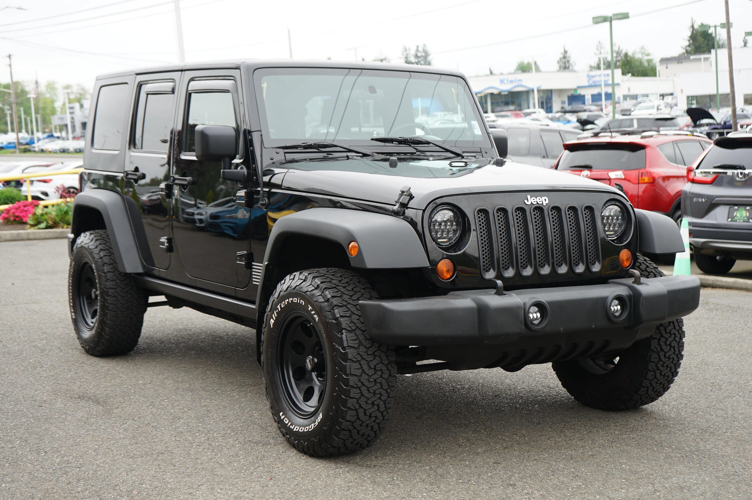 Used 2008 Jeep Wrangler Unlimited Rubicon w/ Dual Top Group AWD/4WD image 7