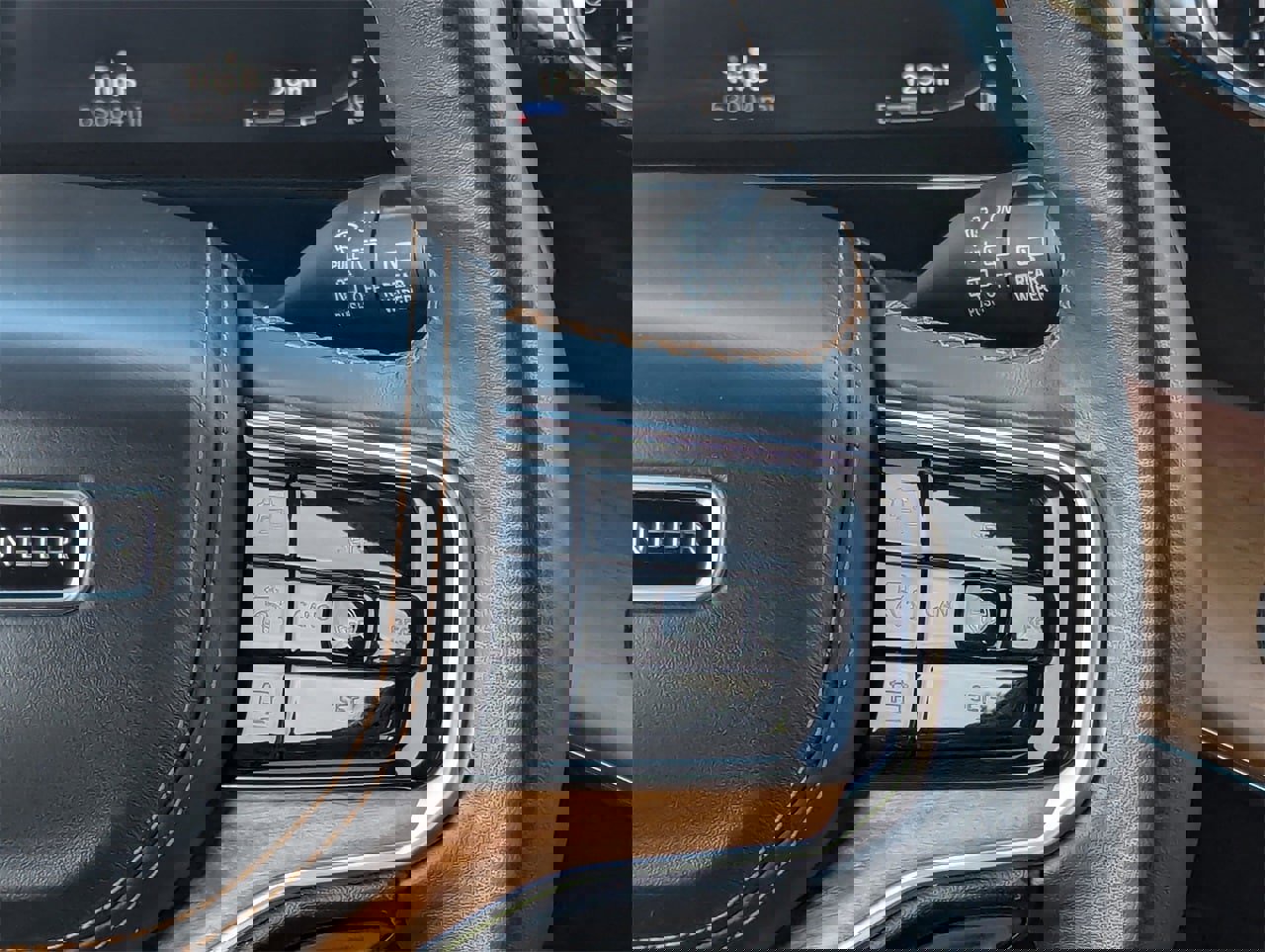 Used 2024 Jeep Grand Wagoneer L Series III image 26