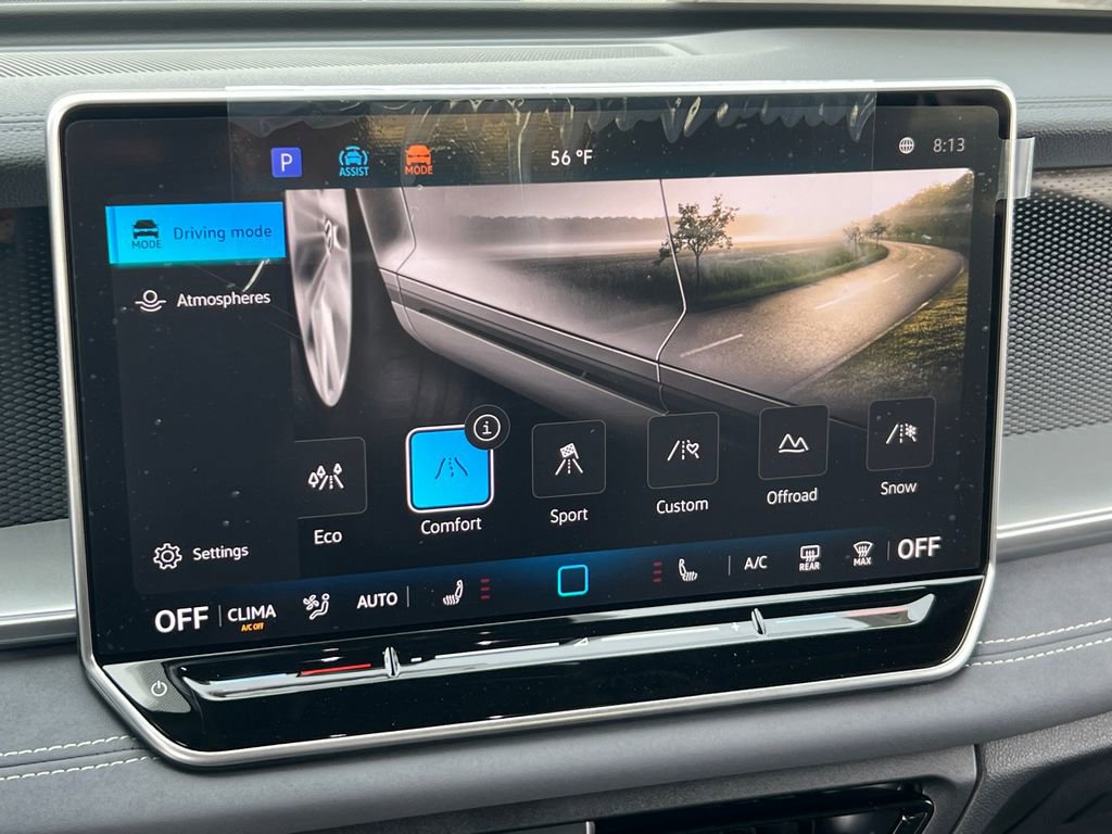 New 2026 Volkswagen Tiguan SE R-Line image 24