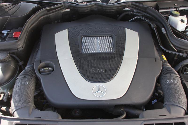 Used 2009 Mercedes-Benz C 300 Sport image 17