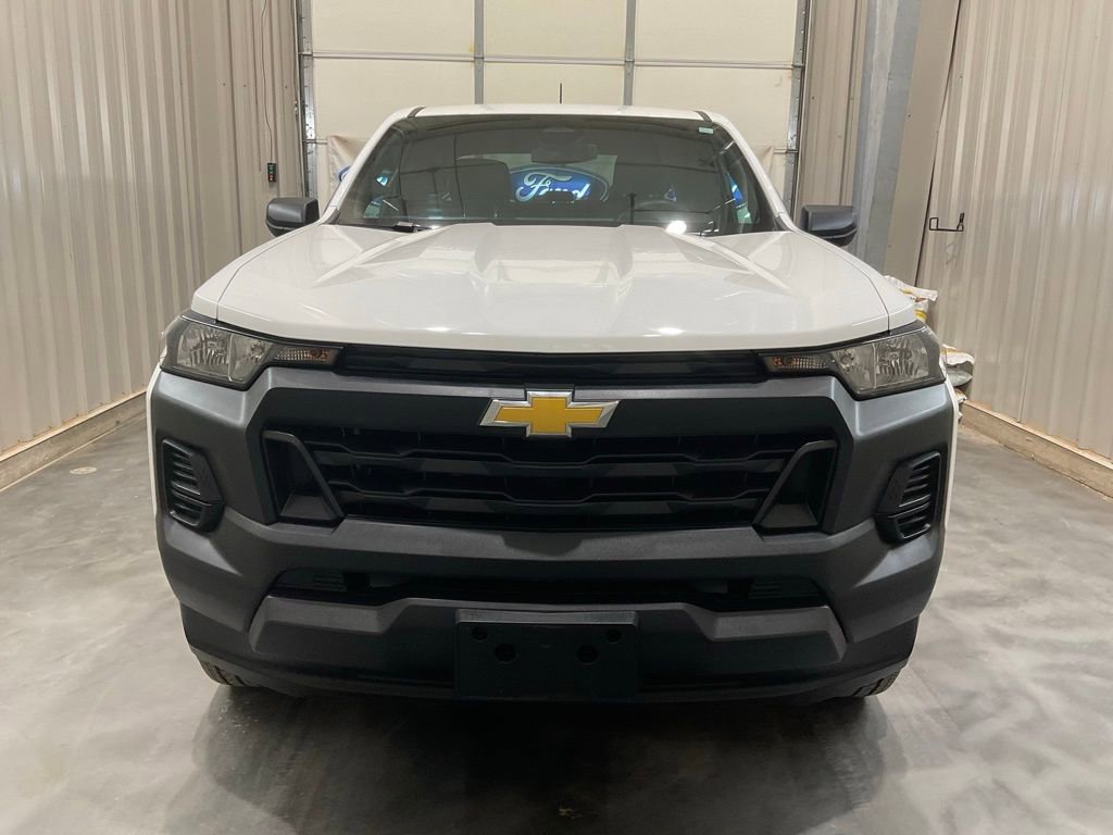 Used 2023 Chevrolet Colorado W/T image 2