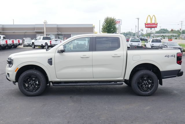 New 2026 Ford Ranger Lariat w/ Black Appearance Package AWD/4WD image 9