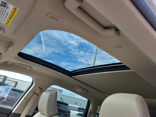 Certified 2023 Lincoln Nautilus Reserve AWD/4WD image 8