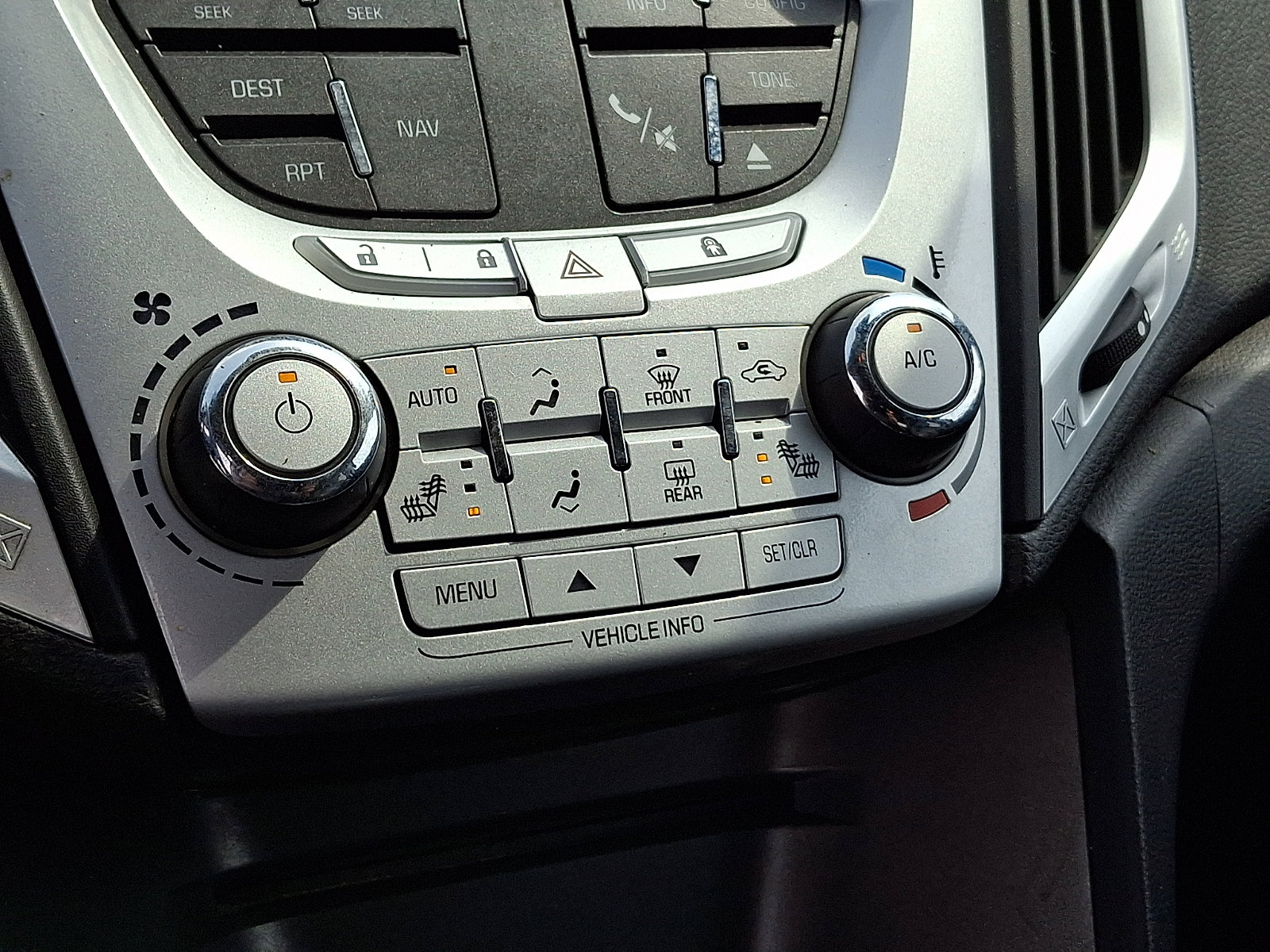 Used 2015 GMC Terrain SLT image 15