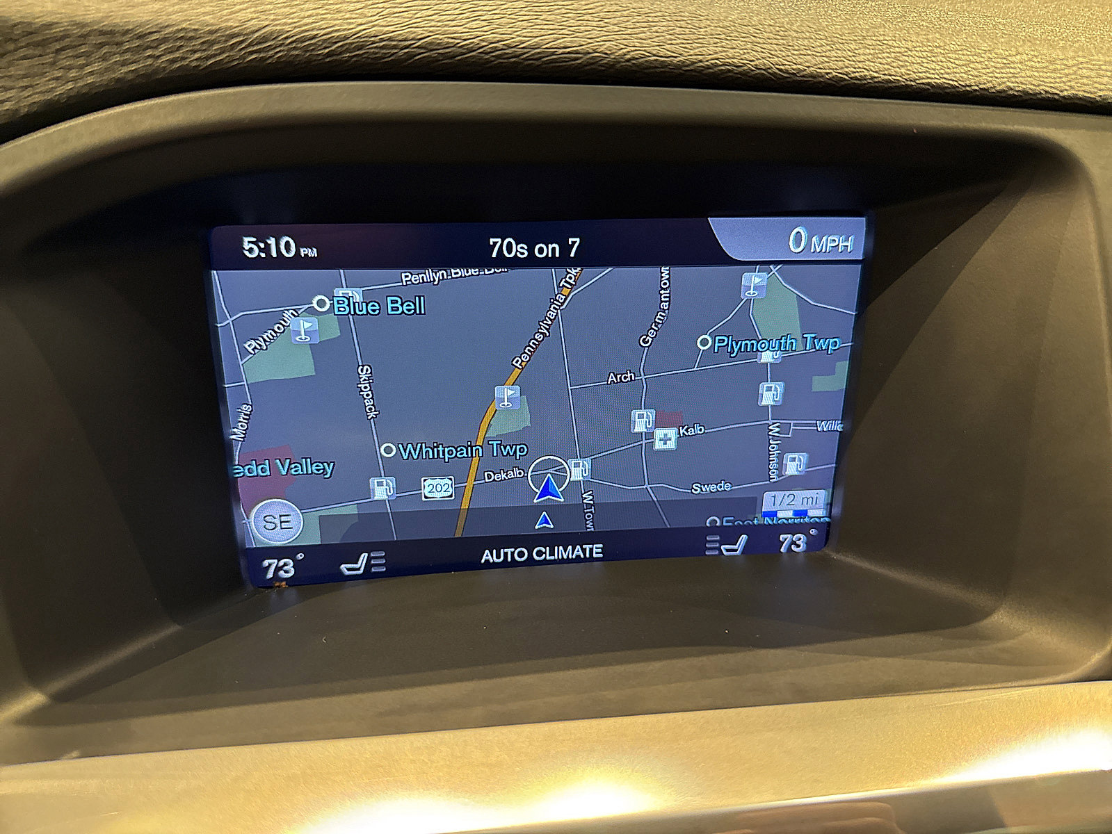 Used 2018 Volvo S60 T5 Dynamic w/ Vision Package image 43