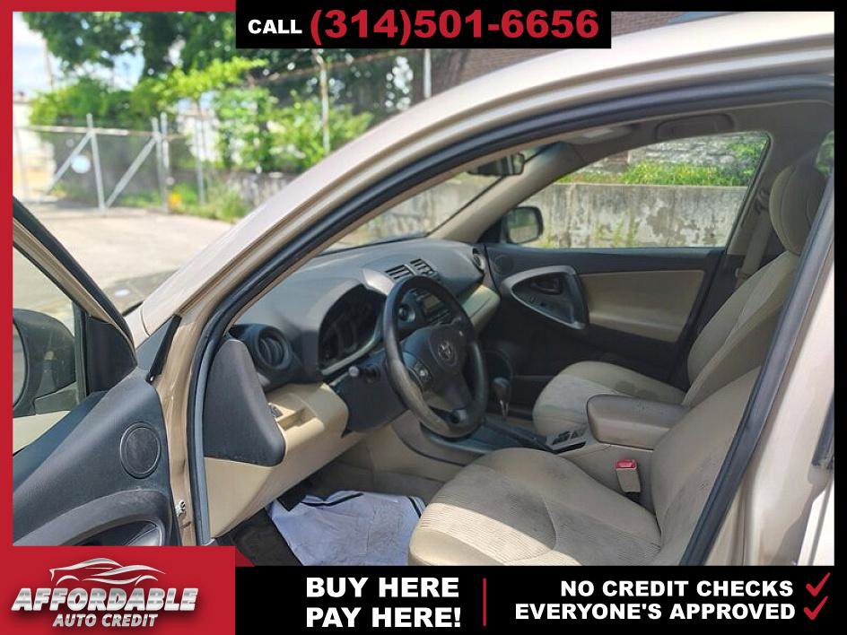 Used 2012 Toyota RAV4 4WD image 8