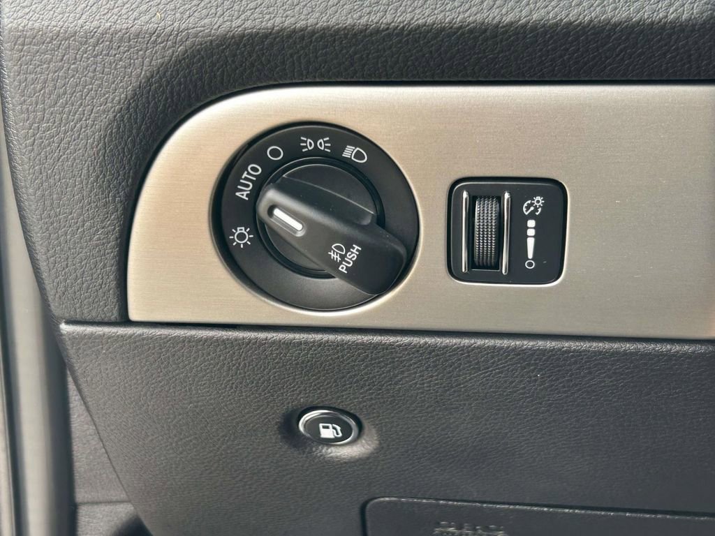 Used 2015 Dodge Durango R/T w/ Trailer Tow Group IV image 21