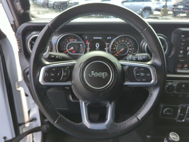 Certified 2020 Jeep Wrangler Unlimited Sahara AWD/4WD image 11