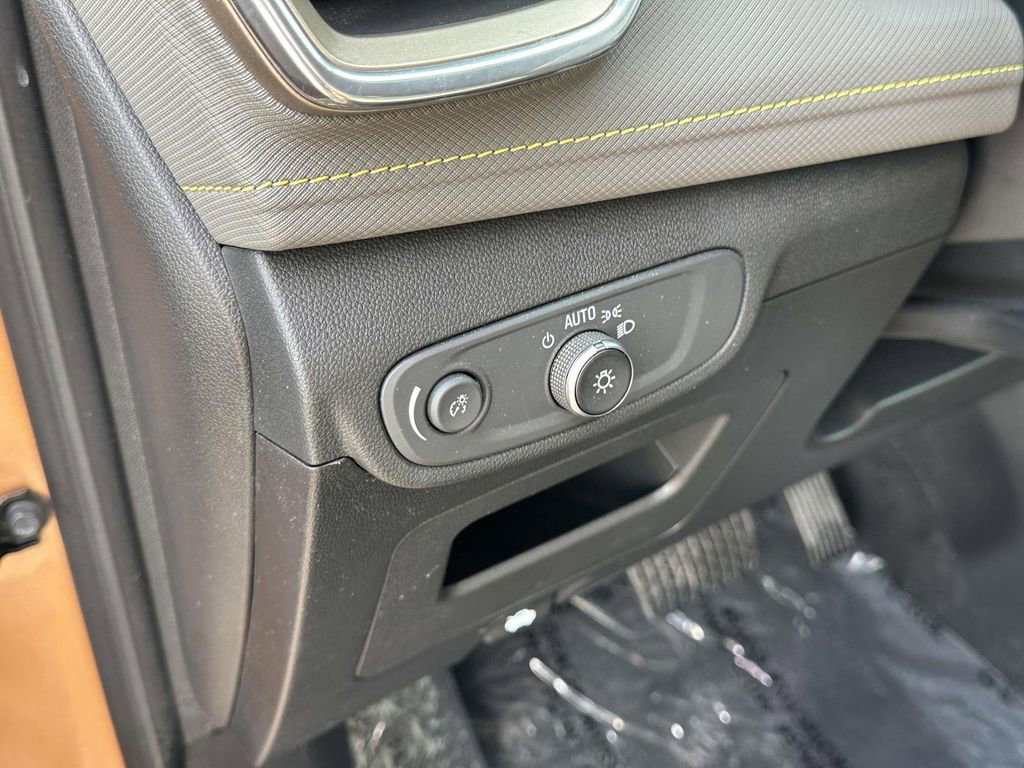 Certified 2024 Chevrolet TrailBlazer ACTIV w/ Driver Confidence Package image 21