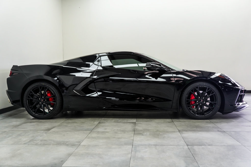 Used 2023 Chevrolet Corvette Stingray Premium Conv w/ 3LT RWD image 8