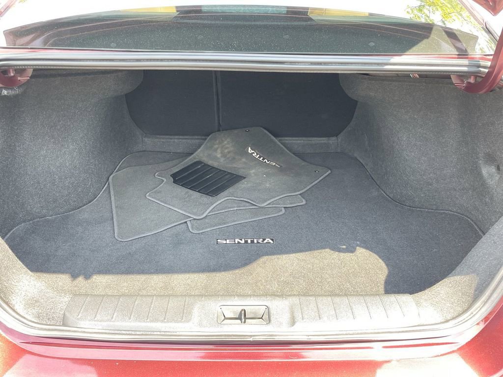 Used 2024 Nissan Sentra SV w/ SV Premium Package image 37