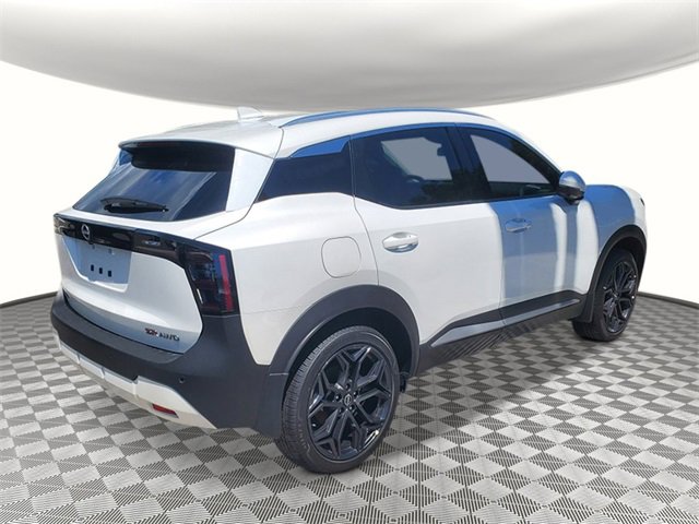 New 2025 Nissan Kicks SR image 6